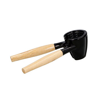 Alpina Nussknacker und Flaschenöffner 2 in 1