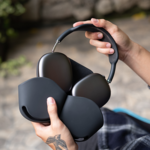 Apple AirPods Max (2024)