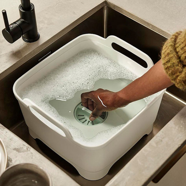 Joseph Joseph Kitchen Washing Bowl with Integrated PlugImage