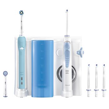Oral-B PRO 700 Cross Action Toothbrush + Water Jet Mouth Shower