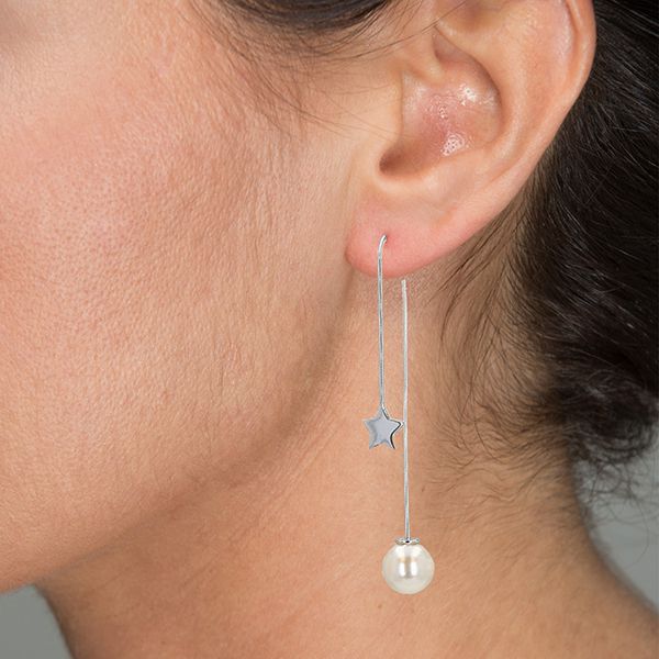 Mia's STAR EarringsImage