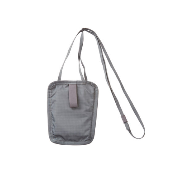 wildcraft passport pouch