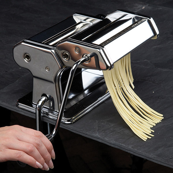KitchenCraft Italian Deluxe Double-Cutter Pasta MachineImage