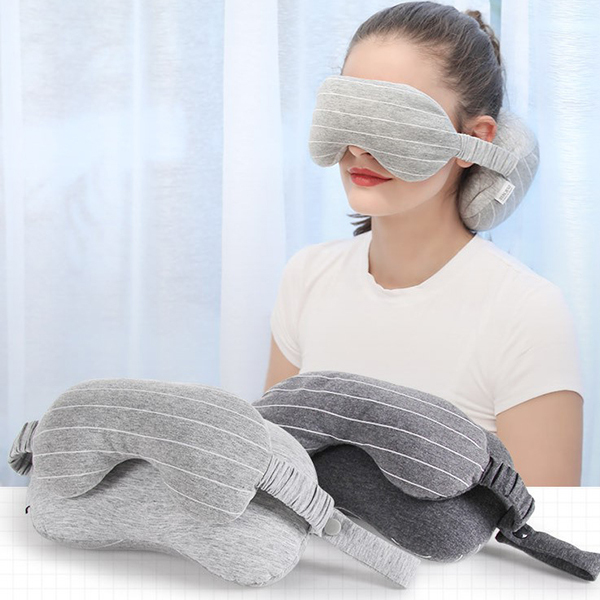 Trends 2-in-1 Sleeping Eyeshade & U-shape Neck Support PillowImage