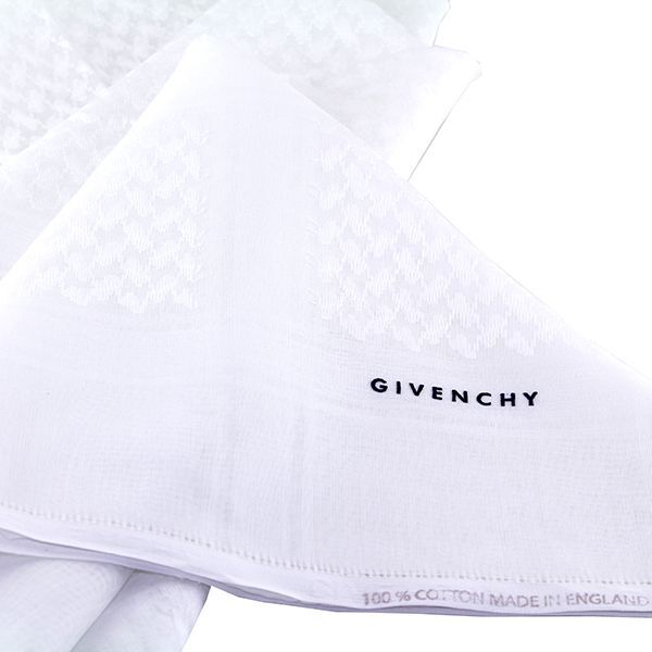 Givenchy Shamagh White ClassicImage
