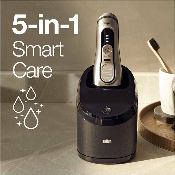 Braun 9 Series 9467cc Wet & Dry 5-in-1 Clean and Charge StationImage