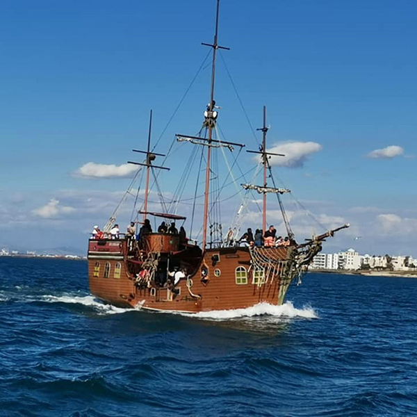 Western Cape : Jolly Roger Pirate Ship Family CruiseImage