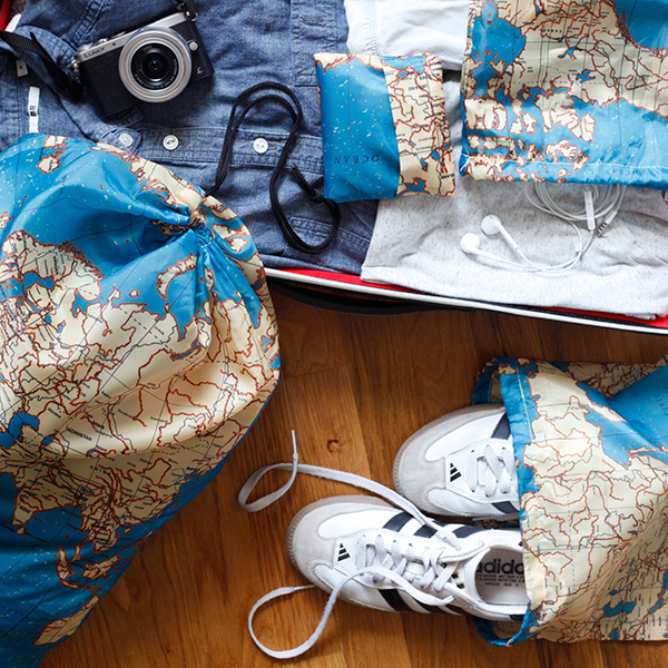 Kikkerland 4-piece Travel Bag SetImage