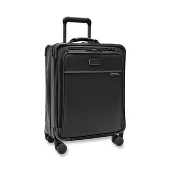 Briggs & Riley BASELINE Global Carry-on Spinner