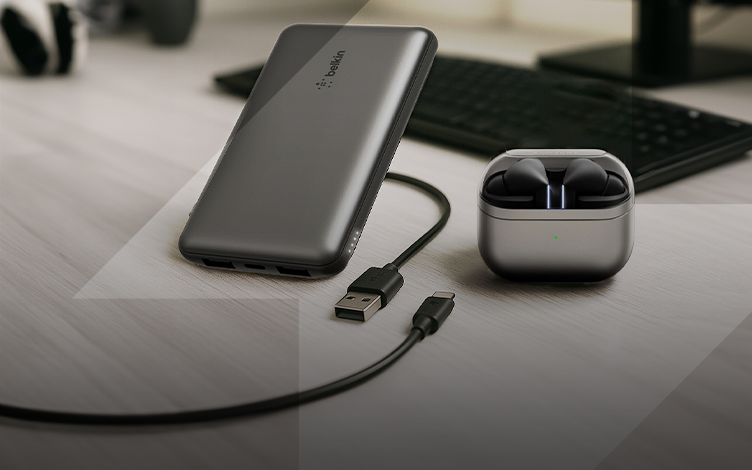 Samsung Galaxy Buds + Belkin Power Bank
