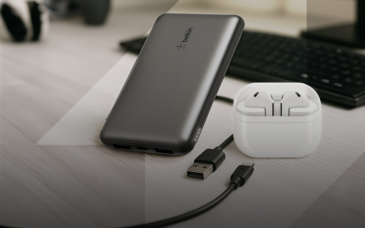 Samsung Galaxy Buds + Belkin Power Bank