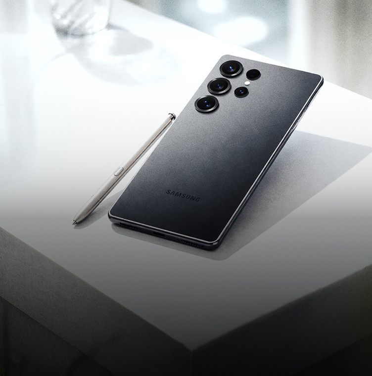 Samsung Galaxy S25 Ultra 5G Smartphone