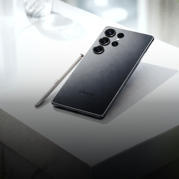 Samsung Galaxy S25 Ultra 5G Smartphone